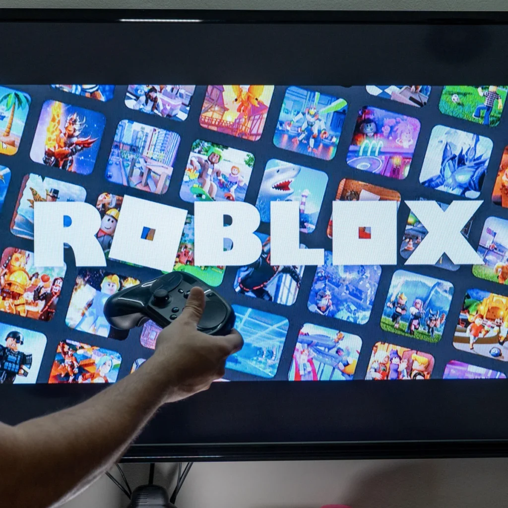 6000-1024x1024 Roblox CEO Advises Parents Against Letting Kids Play the Game Amid Growing Concerns.