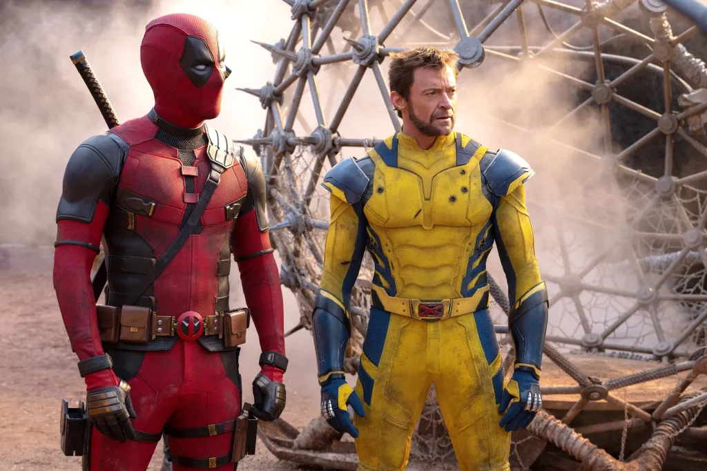 MCDDEAN_WD034 Ryan Reynolds Writing New Project with Hugh Jackman and Shawn Levy – Not Deadpool 4 (Yet).